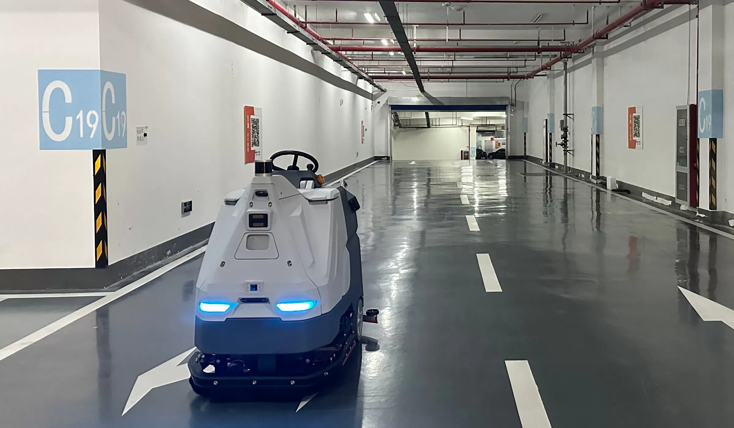 commercial hard floor cleaner machine