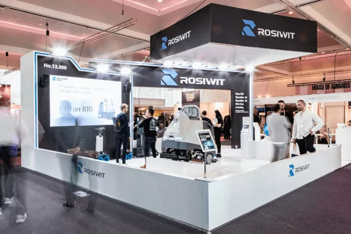 house cleaning robot 